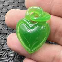 Pendant Green Heart-Shaped Quartz Rock Jade Peach Heart Pendant Spinach Green Pendant
