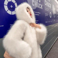 Long Sleeve Solid Fashion Hooded Raccoon Fur Woven Fur Coat For Women Short Fur Coat Winter Artificial Fur Women's Coat