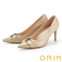 ORIN 質感造型飾釦真皮尖頭高跟鞋 杏色