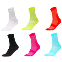 2021 Professional Brand Cycling Sport Socks Protect Feet Breathable Wicking Socks Cycling Socks Bicycles Socks