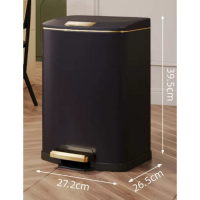 輕奢不銹鋼腳踏式垃圾桶(爵士黑金-平紋)(尺寸:18L-27.2*26.5*39.5CM) 