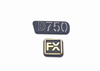 1ชิ้น FX และ D750ด้านหน้าโลโก้รุ่นแผ่นป้ายอะไหล่ซ่อมสำหรับ Nikon D750 SLR