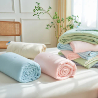 【寢聚 Sleep Club】買一送一 冰淇淋冰絲涼被 冰絲被 4色任選(四季被 涼被 夏被 涼被 冰涼被 韓國被) 涼被/