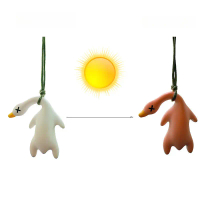 Color-changing roast duck pendant car swing duck UV color changing roast duck rearview mirror car ha