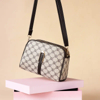 Fashion Retro Presbyopic Messenger Bag Mini Small Bag New Mother Bag Live Welfare Clothing Mobile Ph