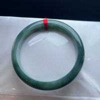天然緬甸A貨細糯化油清翡翠手鐲玉質細膩水潤色澤均勻清新維美