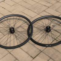 CW11 High Quality Full Carbon 650B / 27.5ER Mountain Bike Bicycle Cycling MTB Clincher Wheelset ( for Disc brake )