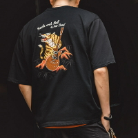 馬登工裝 日系復古橫須賀老虎刺繡樂隊T恤夏季圖案印花短袖男潮黑