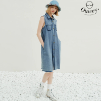 【OUWEY 歐薇】刷色無袖抽鬚率性牛仔洋裝(藍色；XS-L；3242328742)