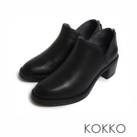 KOKKO都會美型V字尖頭後拉鍊式踝靴黑色