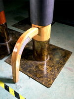 藝術款木人樁鐵板底座吸盤底座厚重穩固