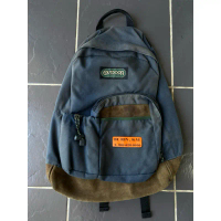 กระเป๋าเป้ Outdoor usa รุ่นเก่าตูดหนัง ผ้าหนา ขนาด 19.5x14 นิ้ว สีเฟดตามภาพ ราคา 1,200฿ คําแนะนําการ