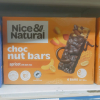 Nice Natural choc nut bars apricot cereal sereal bar isi 6 pack