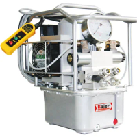 Pneumatic hydraulic torque wrench pump station