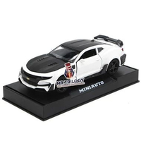 Diecast / miniatur mobil 1:32 Chevrolet Camaro Bumblebee, mobil mainan - Putih Putih