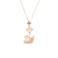SWAROVSKI 施華洛世奇 Dazzling Swan 璀璨水晶天鵝造型玫瑰金吊墜項鍊