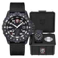 LUMINOX 雷明時Heritage F-117 NIGHTHAWK x Skunk Works聯名紀念錶