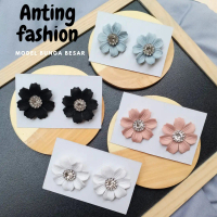Anting fashion bunga besar | anting hijab bunga | Anting fashion korea Perempuan Aksesoris
