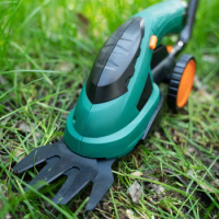 Lawn mower electric small household weeding grass green fence pruning garden rechargeable lithium battery lawn mower