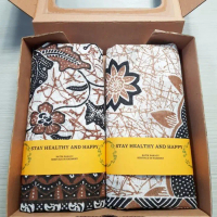 FREE ONGKIR Oleh Oleh Gift Khas Indonesia Taplak Meja Batik/Cinderamata Unik SH502