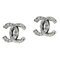 CHANEL 復古裝飾水鑽LOGO貼耳針式耳環(復古銀)