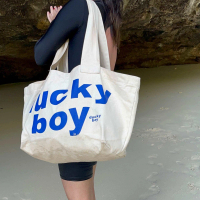 แนะนำ แนะนำ DUCKYBOY XXL TOTE - ON VACAY EVERYDAY (มี3สี) กระเป๋าผ้าแคนวาสTikTok