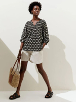 เสื้อเบลาส์แขน 3/4 ส่วน Linen Rich Printed V-Neck รุ่น T5239370Y4