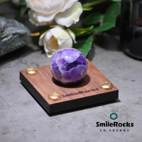 【SmileRocks 石麥】夢幻紫水晶球 直徑3.0cm No.050300403(附SmilePad 6X6底板)