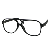 【Docomo】質感平光眼鏡　時尚潮流設計　舒適鼻墊　防滑鏡腳　抗UV400鏡片(抗紫外線)