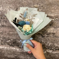 【A-ONE 匯旺】藍玫瑰花束 通草花束 索拉花 永生花 兔尾草 乾燥花束