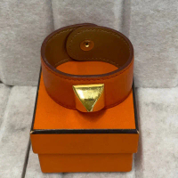 Pre-Owned Hermes Medor  Orange Bracelet (HA512109/PV-WAXP)