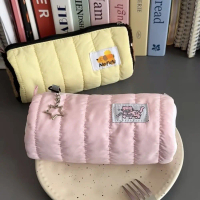 Elegant Floral Chalk Bag for Women - Cute Cartoon Climbing Pouch, 8.5 x 6.5 in, Lightweight, Durable