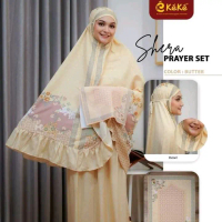 MUKENA SHERA PLAYER SET BY KEKE - Mukena Travel Kekinian Dewasa Terbaru - Versace Silk - Butter - Re