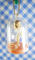 【震撼精品百貨】NEO LICCA麗卡~鑰匙圈吊飾-蛋型娃娃-白色