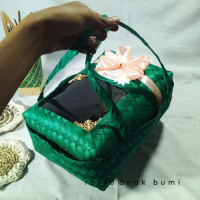 Besek cangking 20x30cm besek jinjing mika pita kertas emas warna hijau