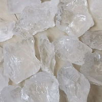 Batu Kinyang Kristal Warna Bening Kristal Memjadikan Batu Ini Indah Di Lihat Untuk Dekorasi Dan Kole
