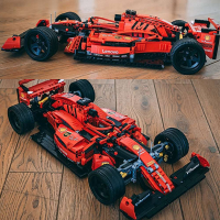 1200Pcs High-Tech Formula Cars 023005สีแดง F1 Building Blocks กีฬารถแข่ง Super Model ชุดอิฐของเล่นสำหรับเด็กของขวัญ