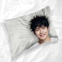 Sarung Bantal Tidur Kim Seon Ho Senyum SeonHo Hometown Cha Start Up