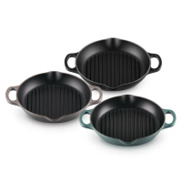 【Le Creuset】典藏雙耳深圓鐵烤盤25cm(沉靜黑/深海藍/燧石灰)