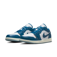 【NIKE 耐吉】休閒鞋 男鞋 運動鞋 AJ 喬丹 AIR JORDAN 1 LOW SE 藍白 FN5214-141