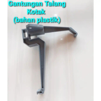 Gantungan plastik talang air kotak 8\ inch pvc"