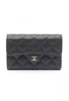 Chanel Pre-Loved Chanel matelasse trifold wallet Caviar skin black gold hardware