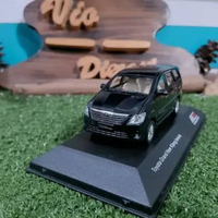 Diecast Miniatur Toyota Innova hitam skala 1:43