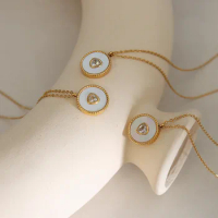 Amaiyllis 18K Gold Natural White Seashell Zircon Inlaid Pendant Necklace Light Luxury Elegant Clavicle Chain Necklace Jewelry