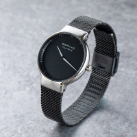 【BERING】BERING 丹麥國寶 MAX RENE設計師聯名限量時尚錶款/31mm-銀+黑-15531-004黑