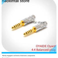 1pcs Japan Oyaide Oyaide P4.4 gold-plated balance plug DIY upgrade line headphone cable connector