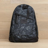 Gregory Day 日用背囊 26L  Black Tapestry