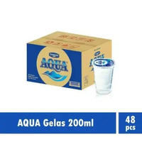 AQUA Air Mineral DUS 330ml 600ml 1500ml Gelas 200ml CUBE 220ml (1 Dus) Gelas 200ml