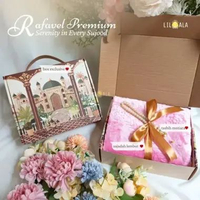Hampers Sajadah Travel Kubah Rafavel Embossed Premium + Tasbih Mutiara 33 | Sajadah Anti Slip & Kunc