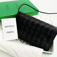 美國百分百【全新真品】BOTTEGA VENETA 真皮編織 斜背包 BV 皮包 隨身包 歐洲精品 黑色 CN47